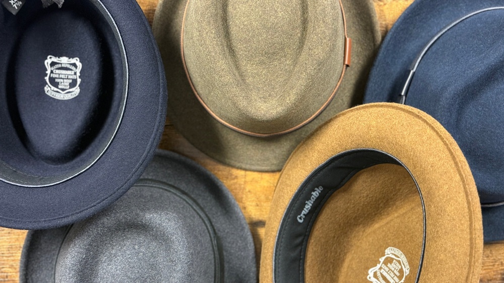 20 Chic Fall Jean Outfits to Elevate Your Autumn Wardrobe: Stylish & Cozy Looks